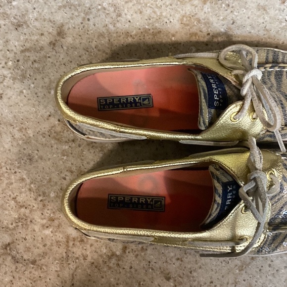 Sperry Top Sider Zebra Print Sequin Boat shoes in Size 8 - Picture 3 of 4